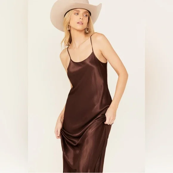 Shyanne Women's Satin Back Crepe Cami Long Midi Dress Dark Brown XS NWT - Picture 4 of 6
